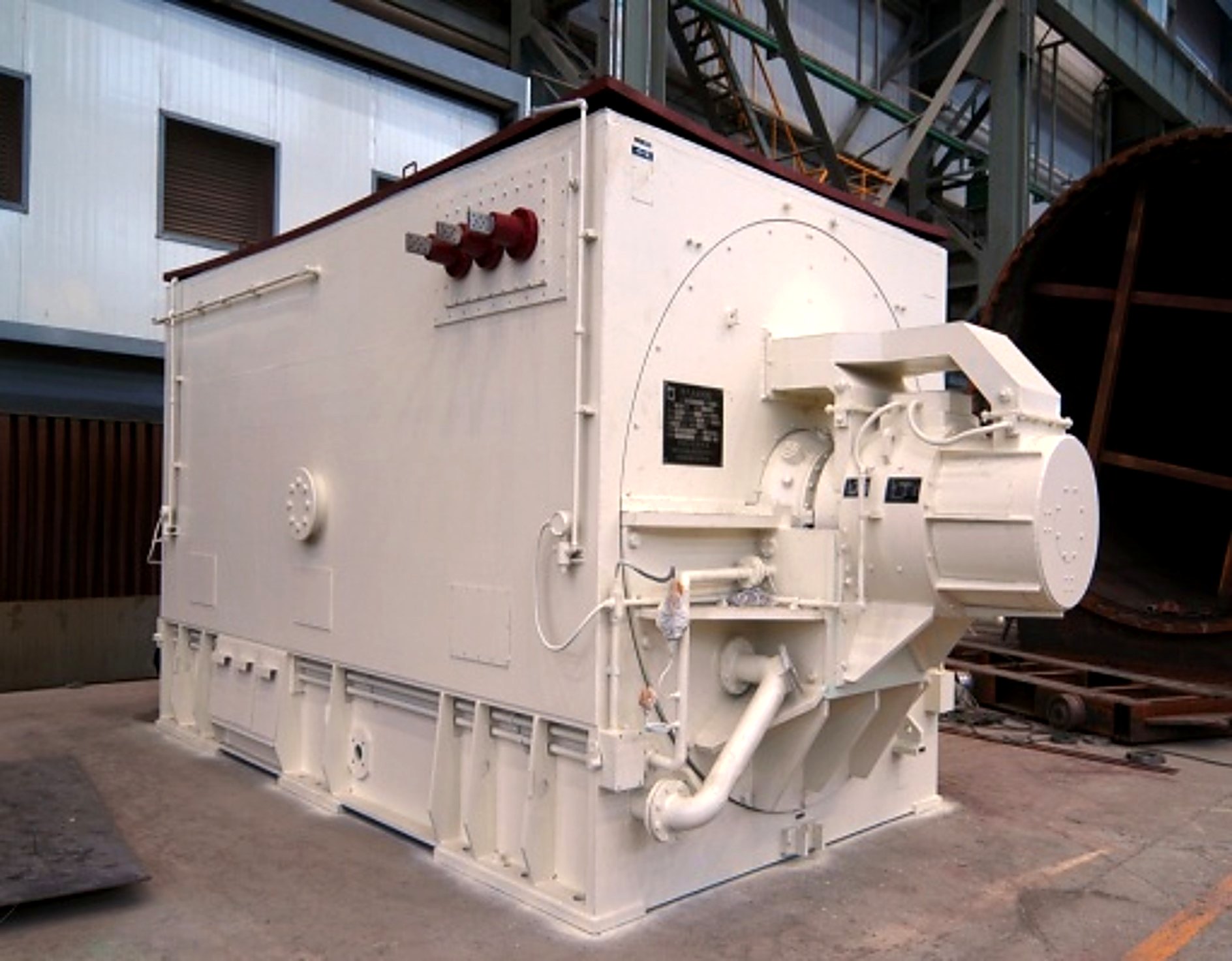 Gas and steam turbo generator, finished unit in works